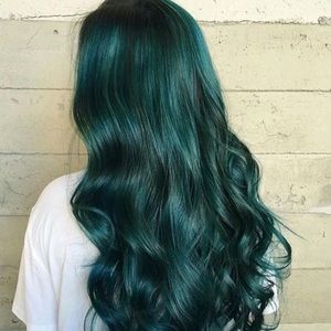 Jade Green ombré curly lux LaceFront Wig *NEW* 🍀